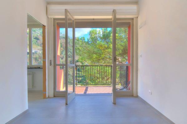 Bilocale in Via Fratelli Betti 289, Rapallo