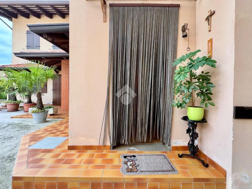 Casa indipendente in Via Roma 40, Pradamano — foto 4 di 5