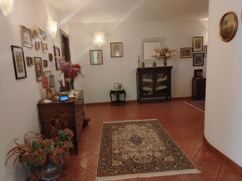 Appartamento in Via del Quattro, Forlì — foto 2 di 5