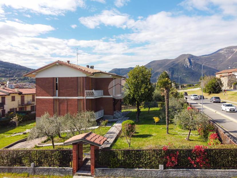 Villa in Via Costoza 1, Iseo — foto 2 di 5