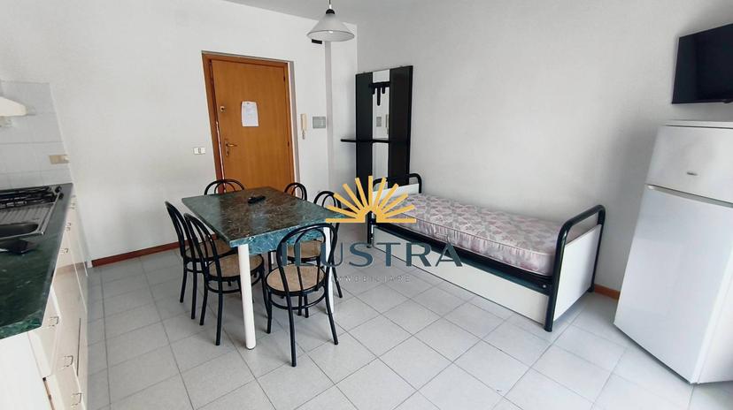Trilocale in Contrada Montecatino 93, Massignano — foto 3 di 5