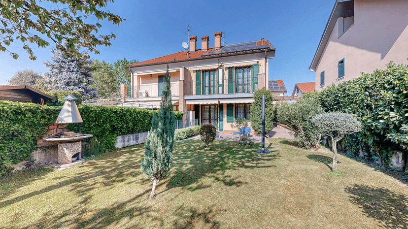 Villa bifamiliare in Via Roma 128, Pioltello — foto 3 di 5