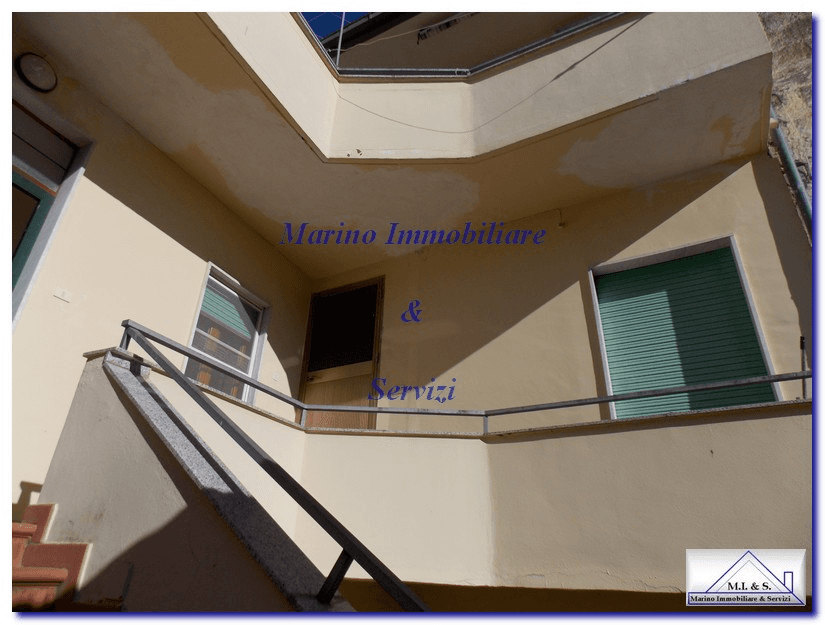 Appartamento in Via Regina Elena 130, Pignataro Maggiore