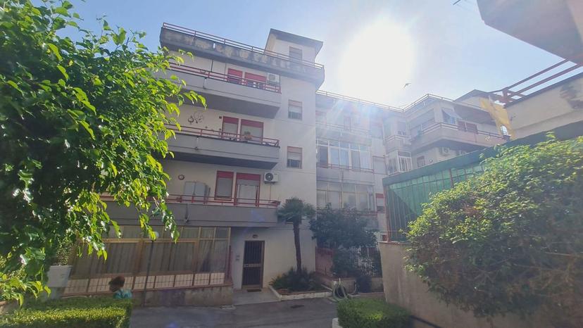 Quadrilocale in Via Altofonte 176, Palermo