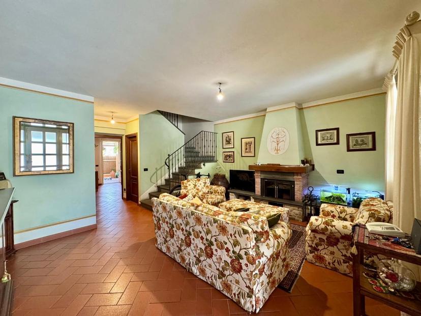 Villa a schiera in a Torre 50, Porcari — foto 3 di 5