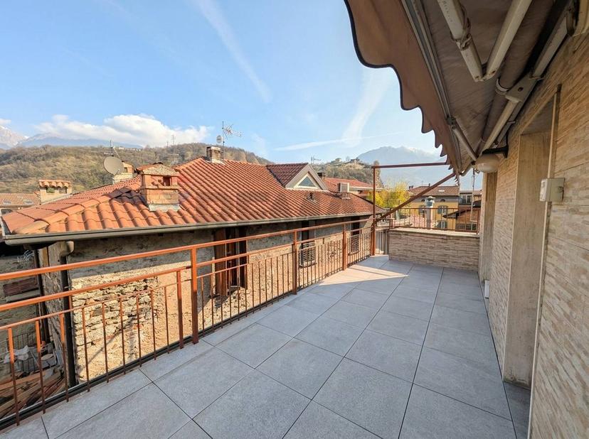 Casa indipendente, Esine — foto 4 di 5