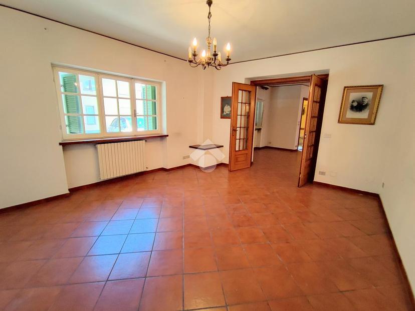 Casa indipendente in Piazza Monsignor F. Guerra 4, Volpedo — foto 3 di 5