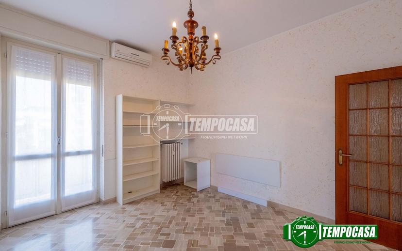 Trilocale in Via dello Stadio, Magenta — foto 4 di 5