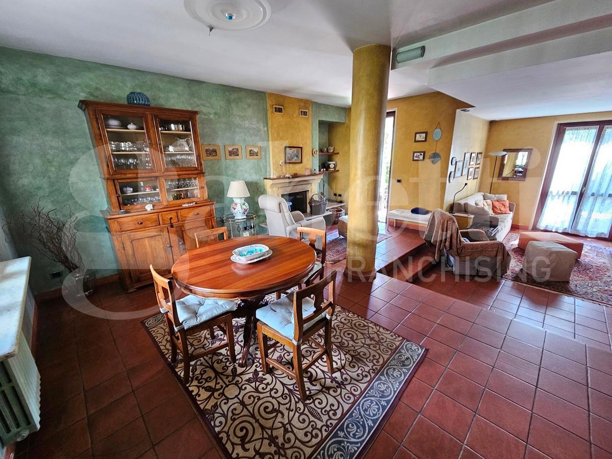 Villa plurifamiliare in Via Salvemini 33, Collebeato