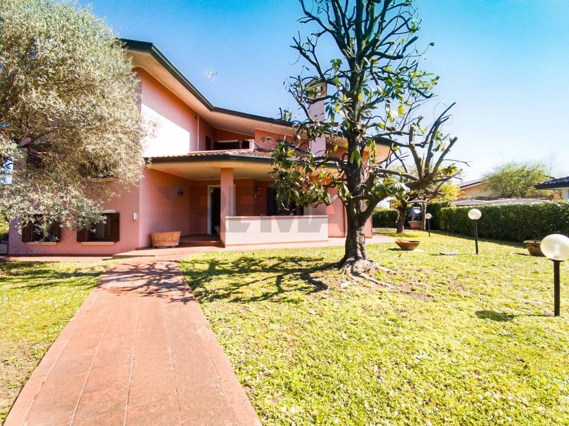 Villa in Via J. Maritain 2, San Stino di Livenza — foto 5 di 5