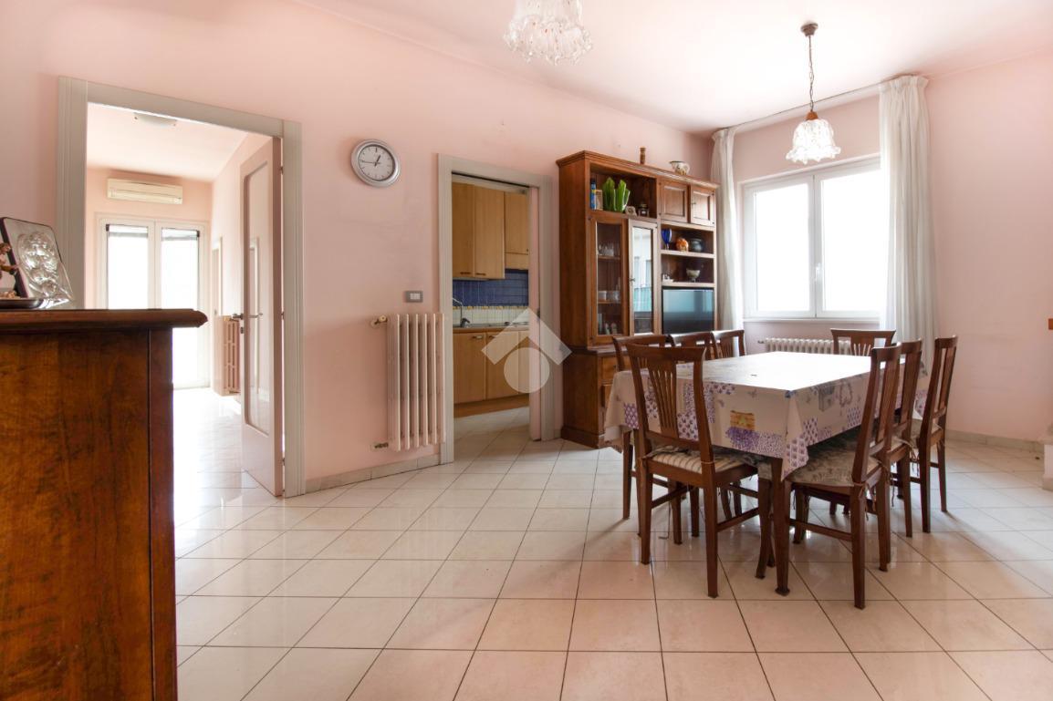 Quadrilocale in Via Lucania 8, Roseto degli Abruzzi