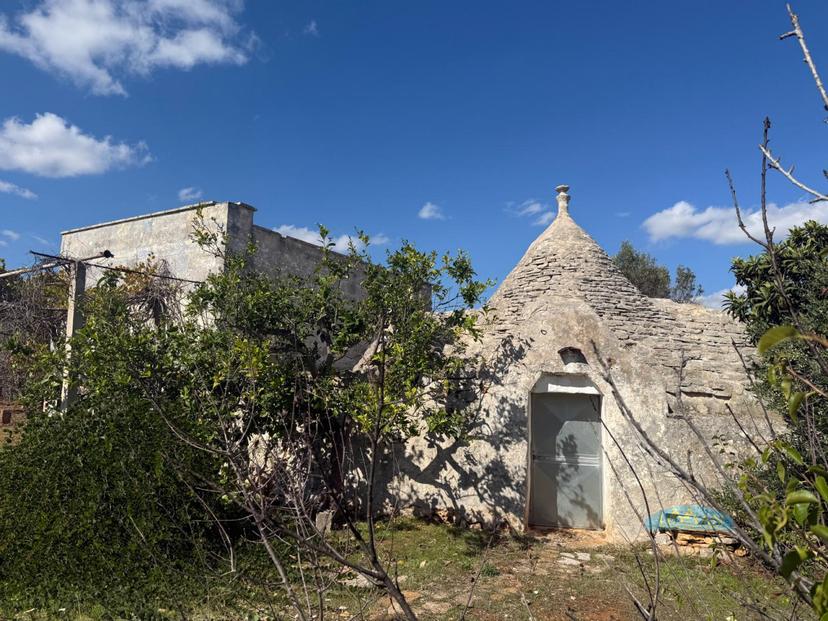 Trullo in Contrada Capece, Francavilla Fontana — foto 3 di 5