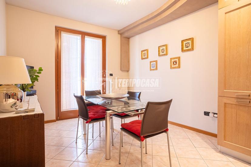 Appartamento in Via Umberto Treccani 3, Carpenedolo — foto 3 di 5