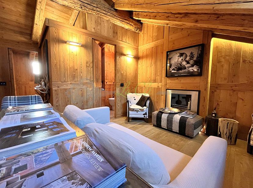 Trilocale in Via Circonvallazione 11, Courmayeur