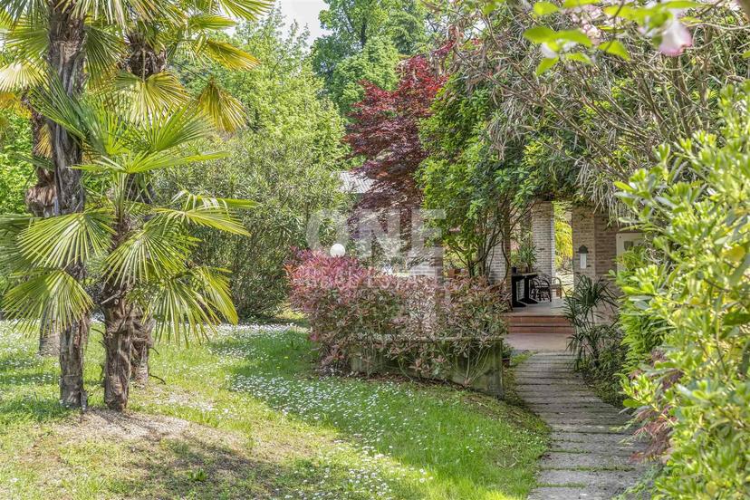 Trilocale in Via dei Buttafava, Seregno — foto 4 di 5