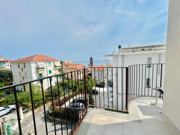 Trilocale in Via Giuseppe Garibaldi 27, Varazze