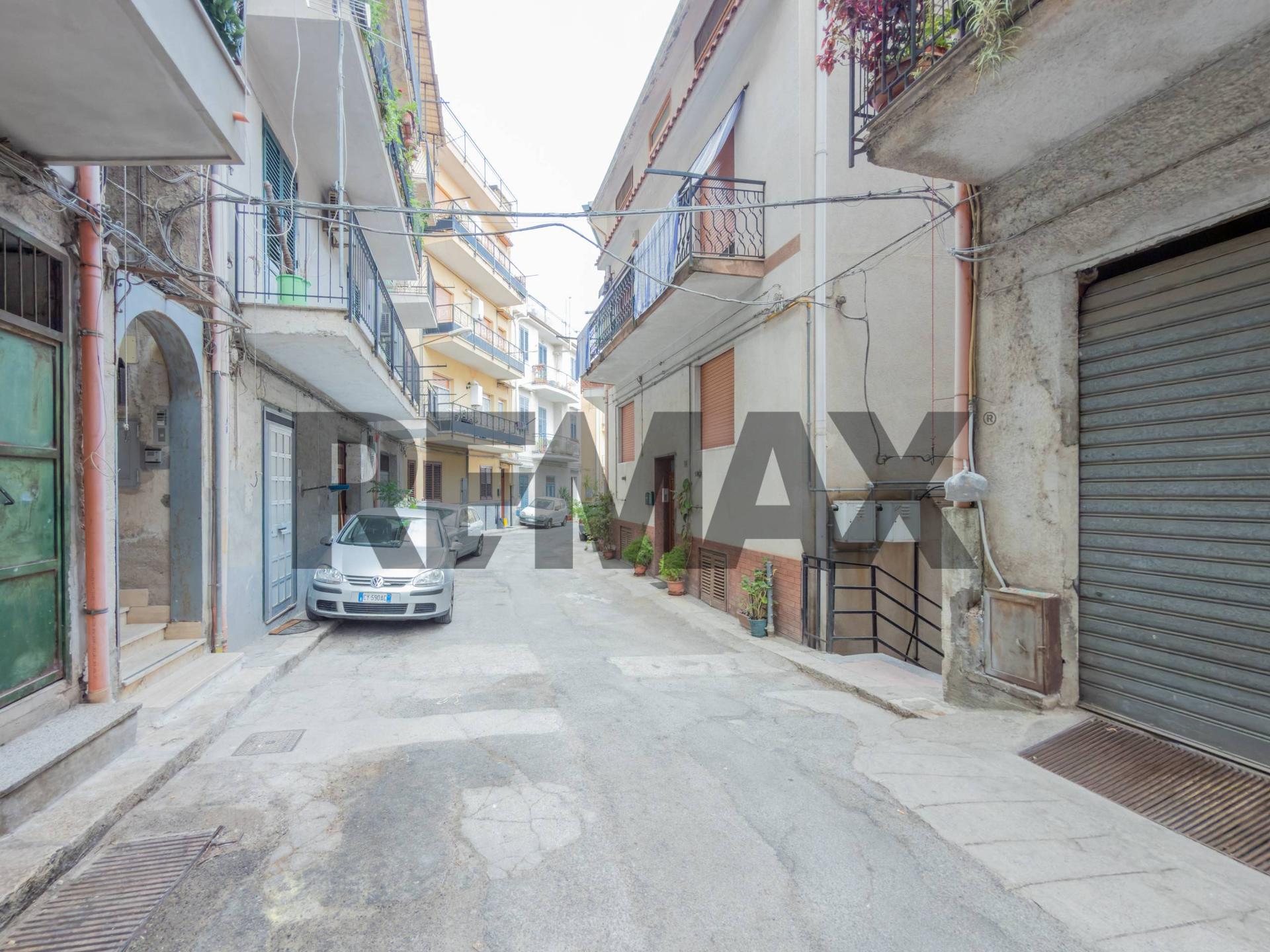 Trilocale in Via Don Luigi Sturzo 18, Altofonte