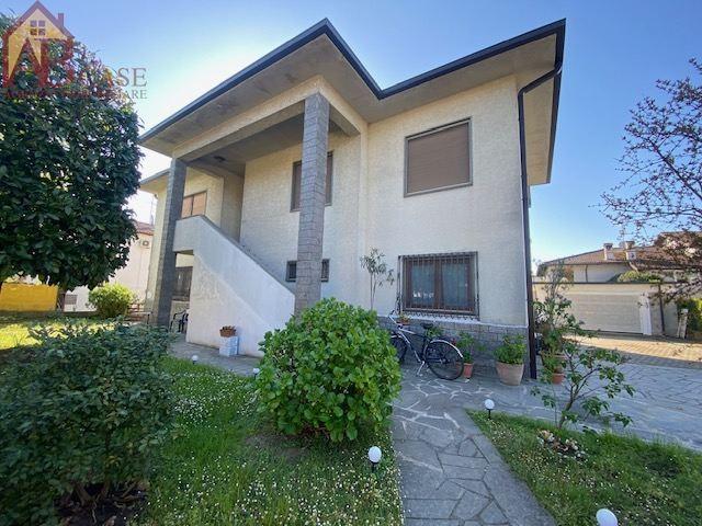 Villa in Via Mazzini 8, Gambolò — foto 3 di 5