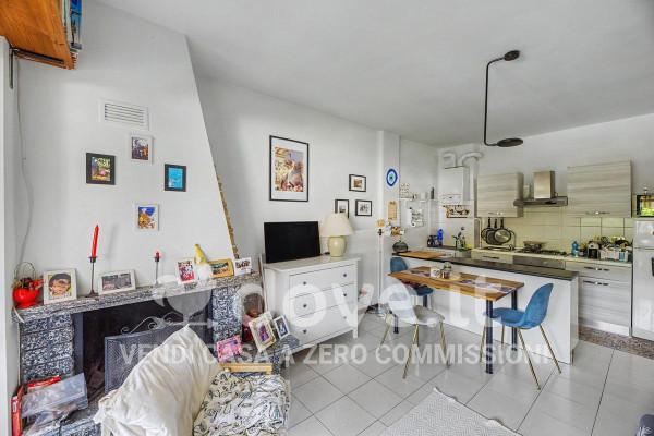 Trilocale in Via Vigera 2a, Porto Valtravaglia — foto 2 di 5