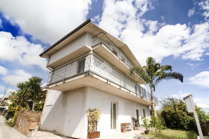 Villa in Via delle Rose 8, Ortona — foto 4 di 5
