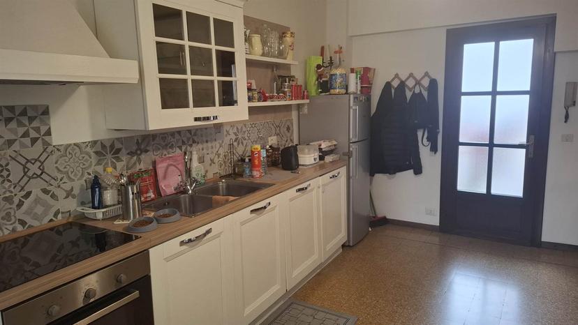Trilocale in Via Garibaldi, Barzanò — foto 2 di 5