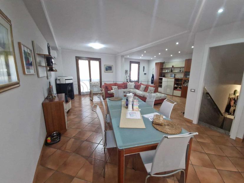 Villa a schiera in Via Ugo Fornasari, Castelvetro Piacentino — foto 5 di 5