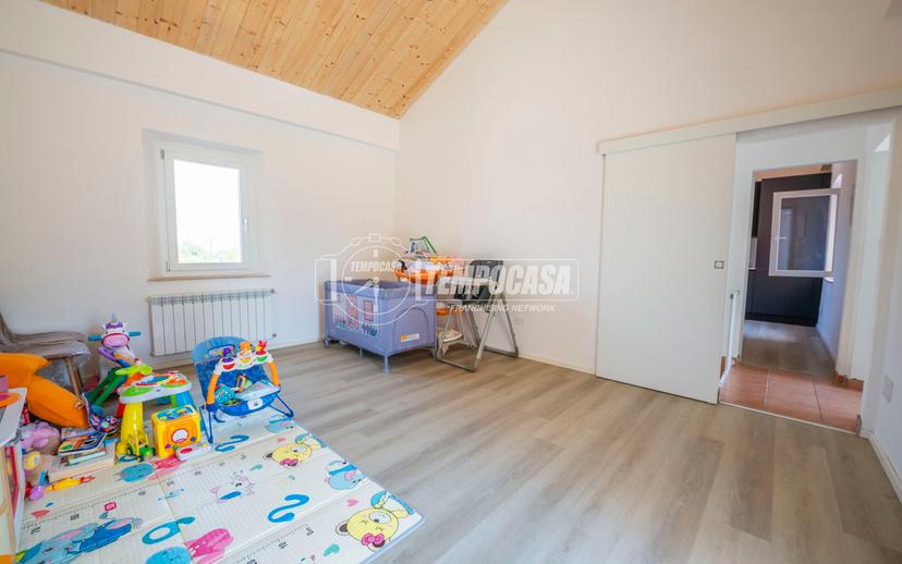 Casa indipendente in Via Raffaello Sanzio 453, Senigallia