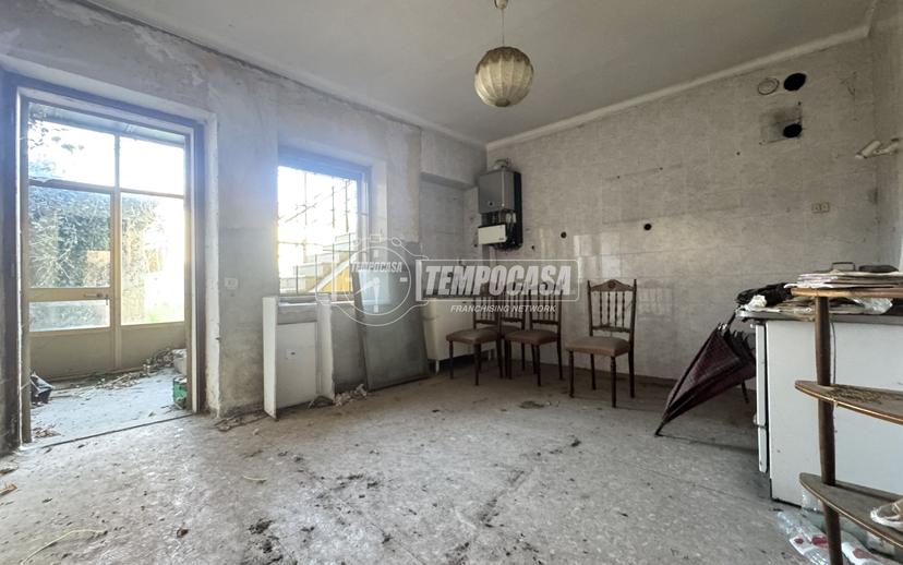 Casa indipendente in Via Cavour, Caravino — foto 2 di 5