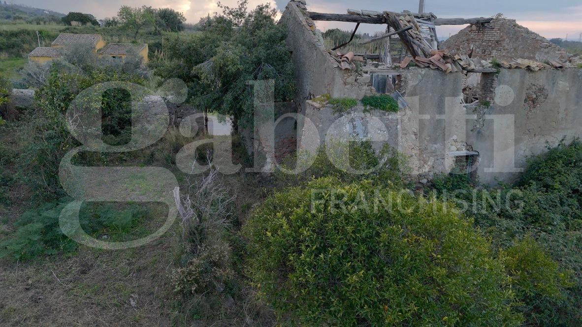 Terratetto unifamiliare in Contrada  Margi Snc, Rometta