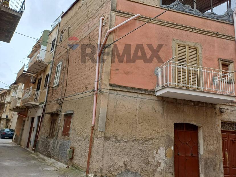 Casa indipendente in Quintino Sella 12, Favara — foto 4 di 5