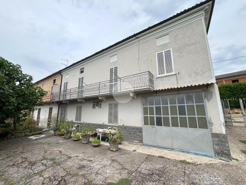 Casa indipendente in Via Roma 76, Grana Monferrato — foto 3 di 5