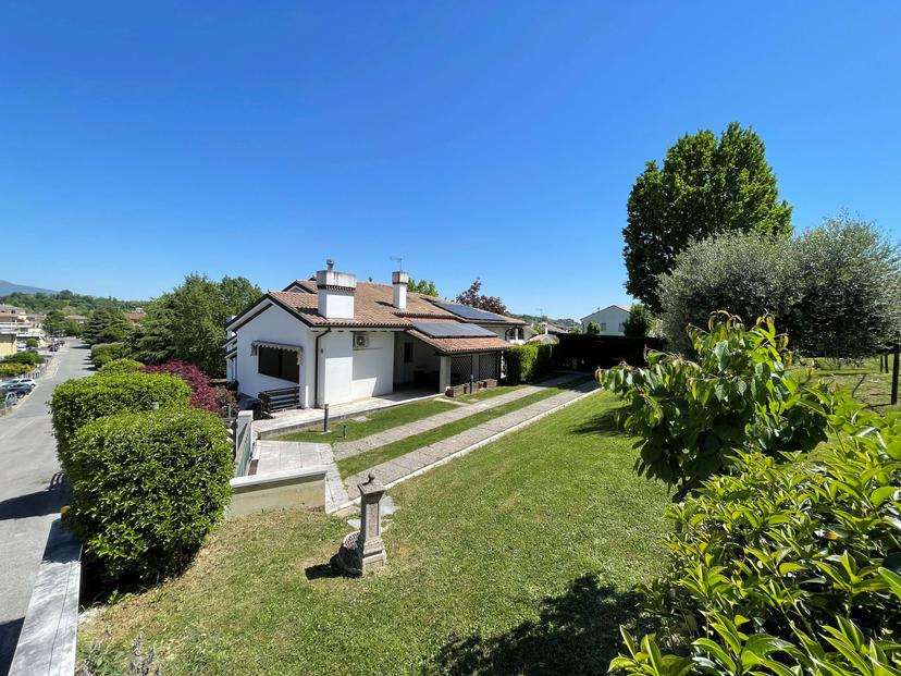 Villa bifamiliare, Conegliano — foto 3 di 5