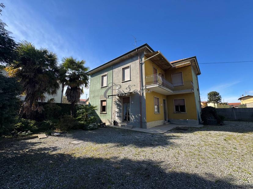 Casa indipendente in Via Antonio Stoppani 14, Mariano Comense — foto 4 di 5