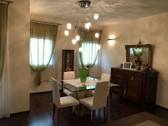 Villa in Via Sabbioni, Noventa Padovana