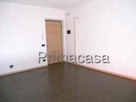Trilocale in Via Mascagni 15, Castel d'Azzano — foto 2 di 5
