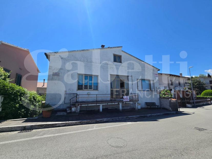 Terratetto unifamiliare in Via XX Settembre  8, Tortoreto — foto 3 di 5