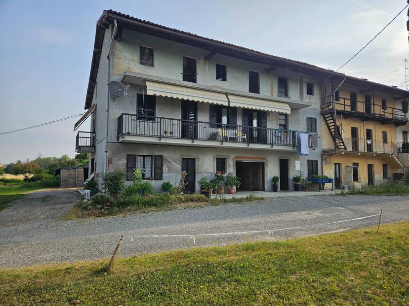 Rustico in Via Gaggiolo, Oleggio — foto 5 di 5