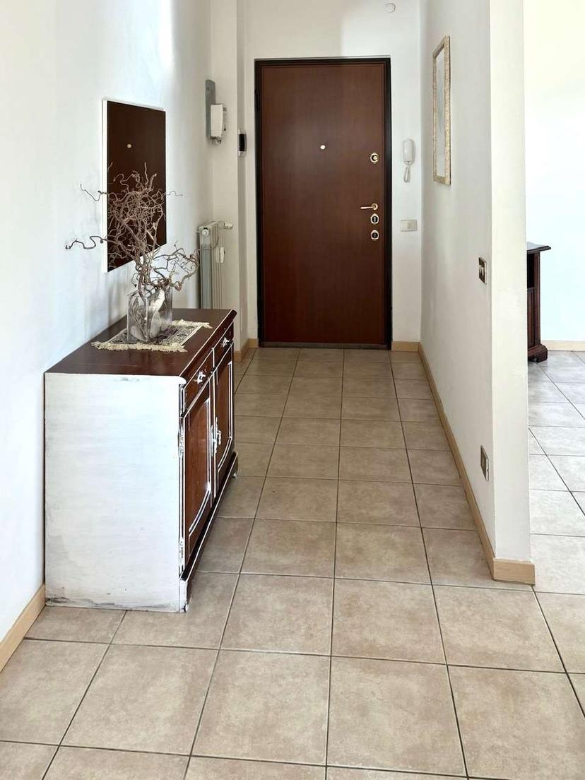 Bilocale in Via Clivio, Saltrio — foto 3 di 5