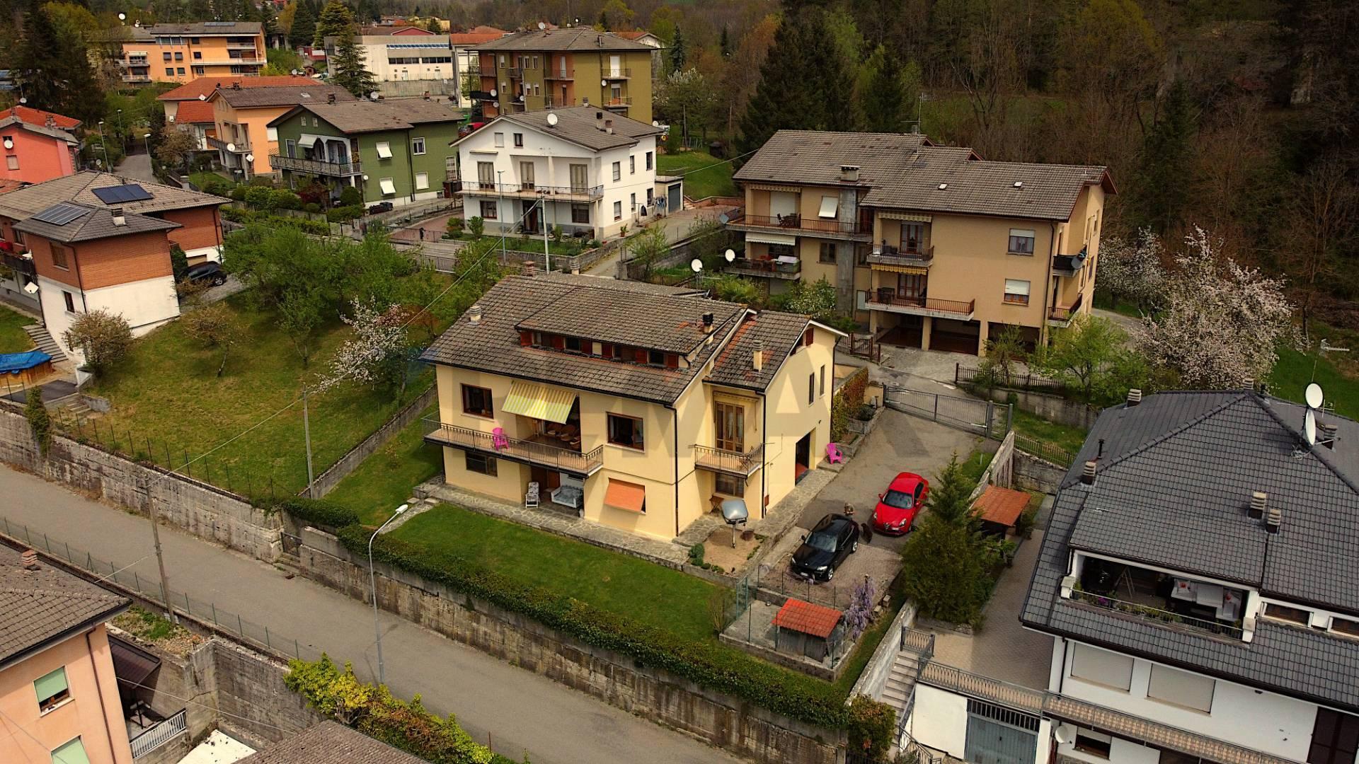 Villa in Via Toscanini 8, Bedonia