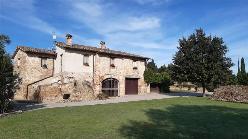 Rustico in Voc. Selva 11, Marsciano — foto 2 di 5
