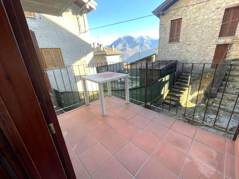 Casa indipendente in Frazione Cadelpicco, Civo — foto 4 di 5