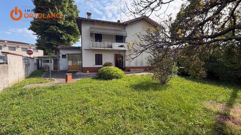 Casa indipendente in Piazza Roma 9, Fogliano Redipuglia — foto 2 di 5