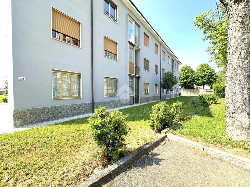 Bilocale in Via Trieste 473, Caronno Pertusella — foto 2 di 5