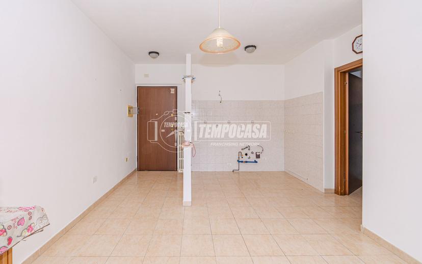Trilocale in Via dei Salici 3, Parona — foto 4 di 5