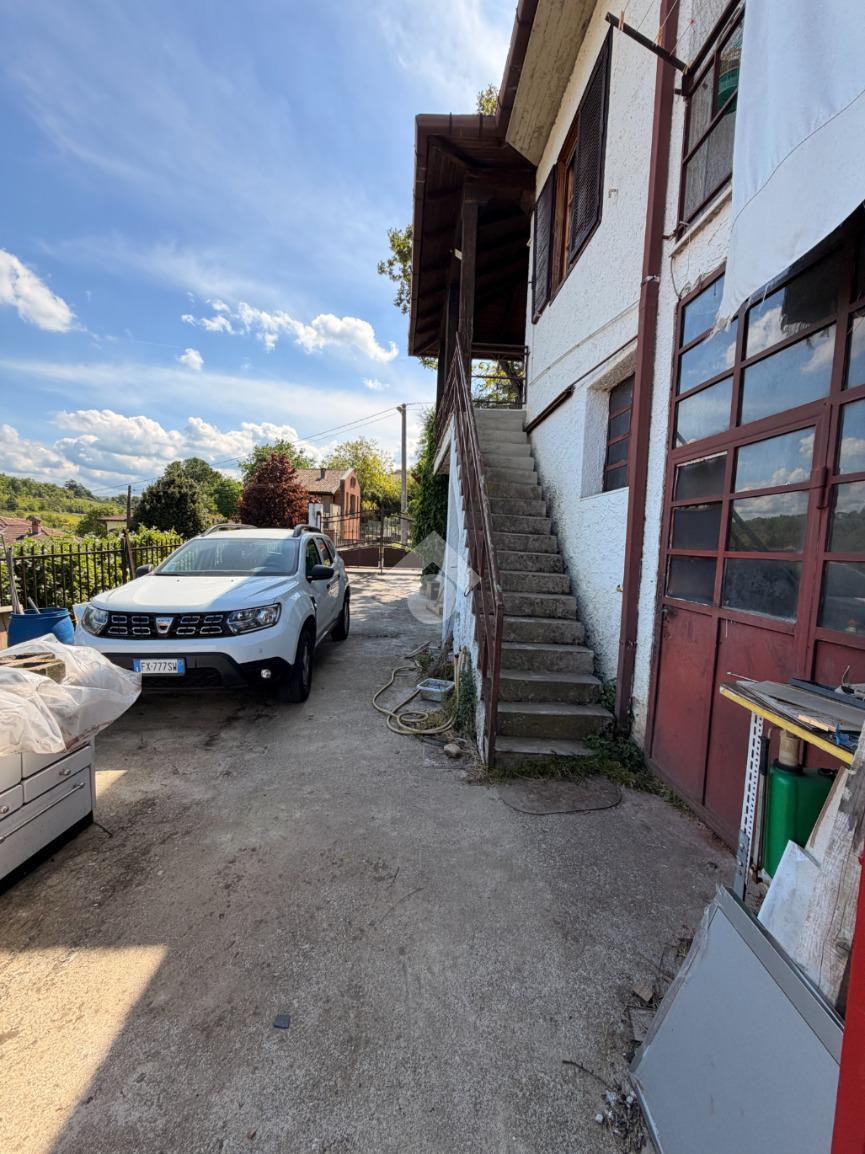 Villa in Strada Virgo Pottens, Tortona