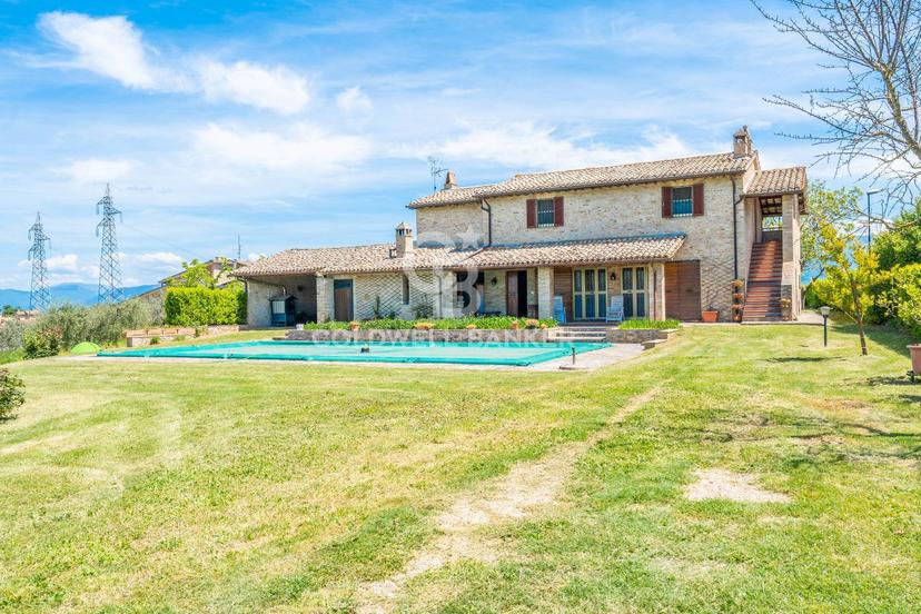 Villa in Belvedere di Monte Pennino, Montefalco — foto 3 di 5