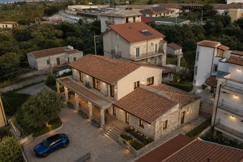 Villa unifamiliare in Contrada Torrecandele, Sant'Agata di Militello — foto 3 di 5