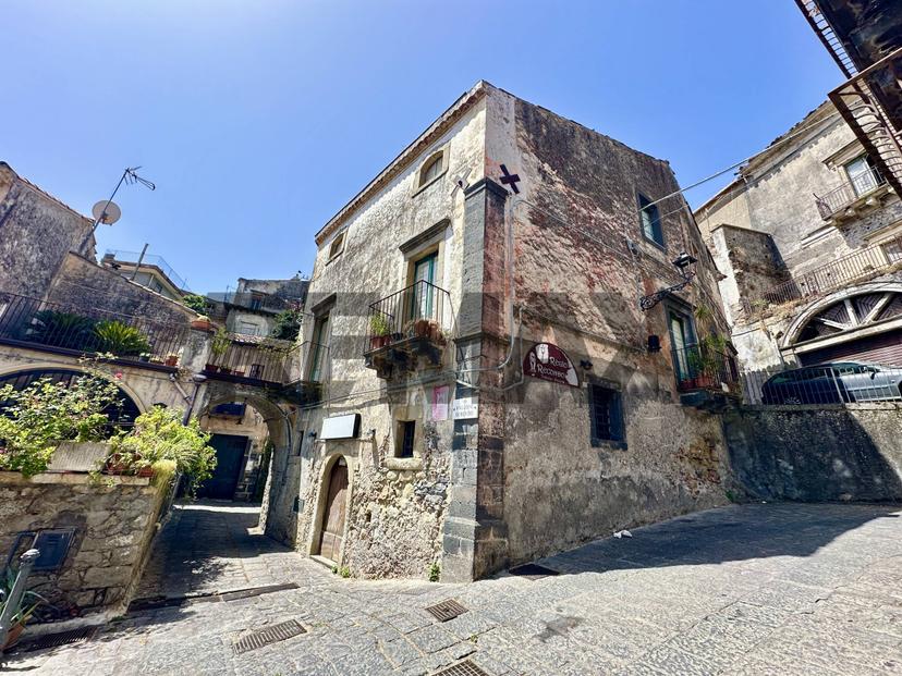 Casa indipendente in Via Federico Secondo 14, Castiglione di Sicilia — foto 5 di 5