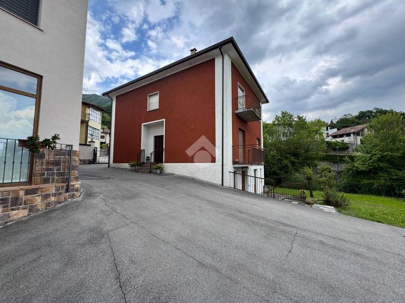 Quadrilocale in Via della Rova 3, Endine Gaiano — foto 3 di 5