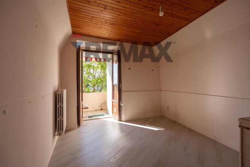 Casa indipendente in Via Guglielmo Marconi 23, Maiolati Spontini — foto 3 di 5